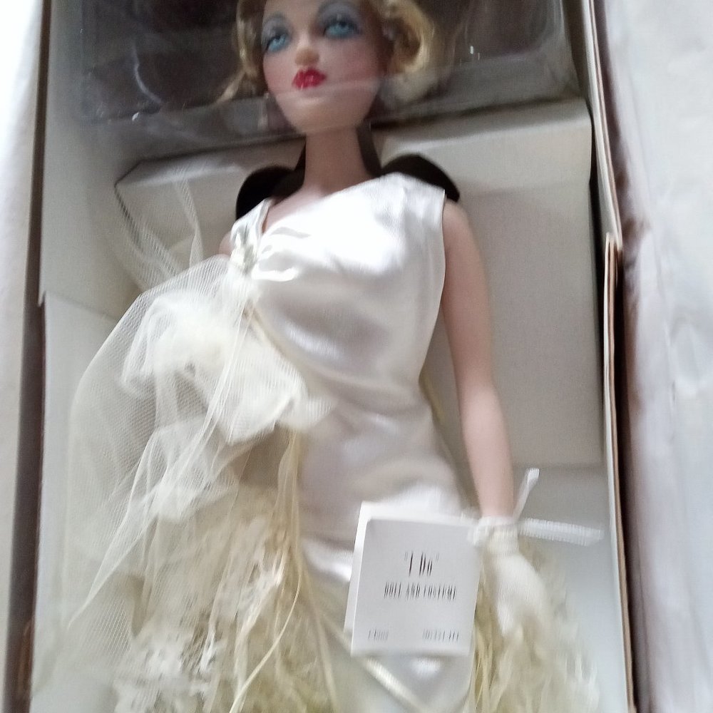 Vintage Ashton Drake "I-Do" DOLL in original Box